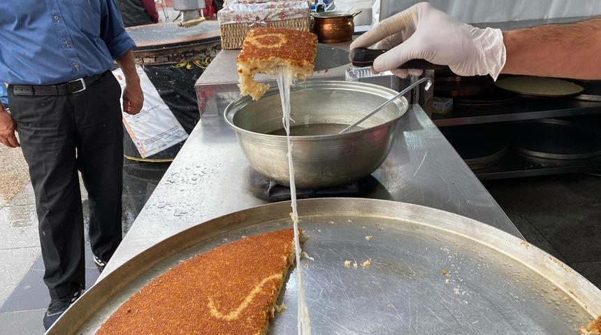 17 yıllık künefe ustası uyardı: Donmuş künefe yerseniz...