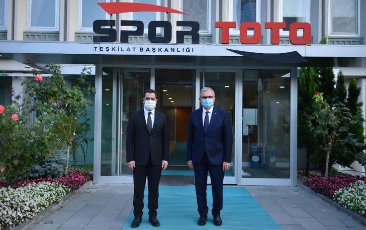 Diyarbakır Büyükşehir Belediyesinden ilçelere spor tesisi atağı G4