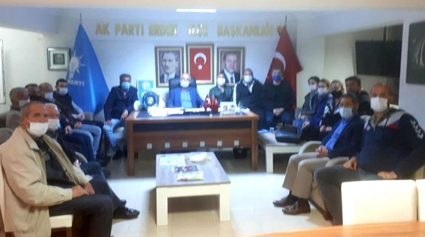Erdek AK Parti&rsquo;de g&ouml;rev dağılımı yapıldı