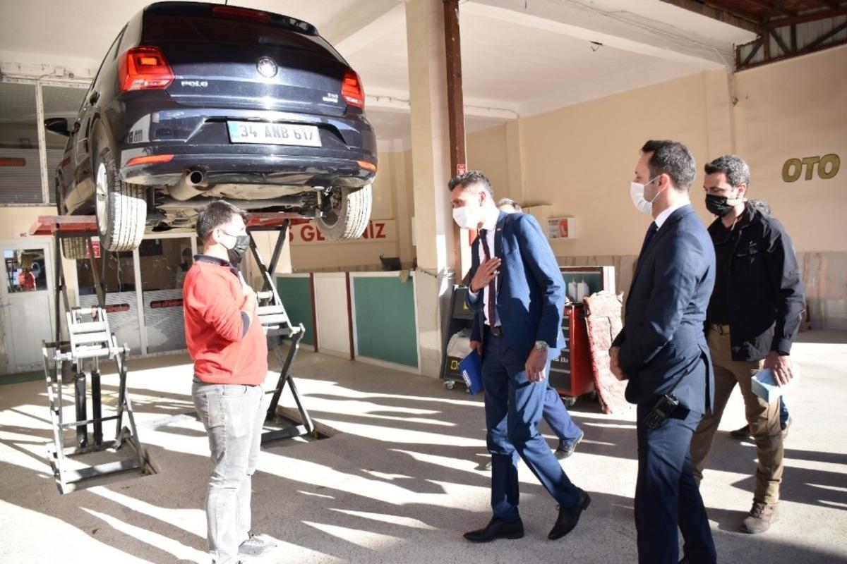 Hakkari&rsquo;de korona vir&uuml;s denetimi