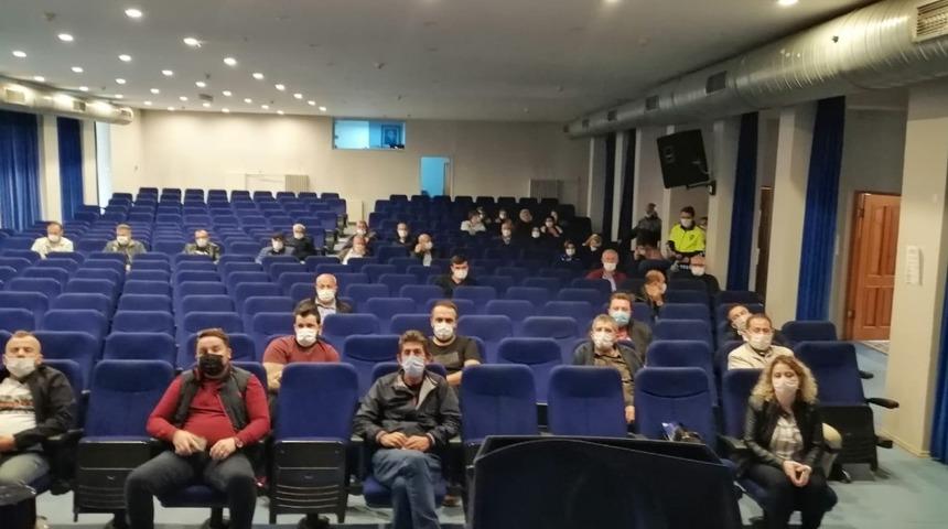 Lüleburgaz’da servis görevlilerine Covid-19 eğitimi