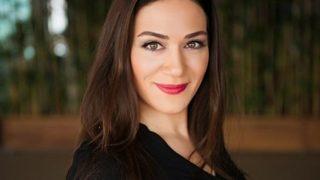 Özge Borak yoğun bakımdaki anneannesi için dua isteğinde bulundu