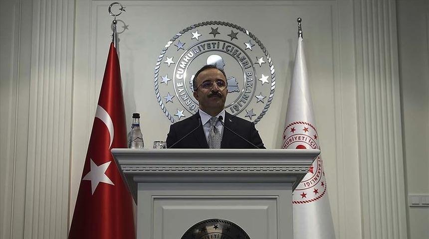 İ&ccedil;işleri'nden 'T&uuml;rkiye'de sokağa &ccedil;ıkma yasakları gelebilir' iddialarına yanıt