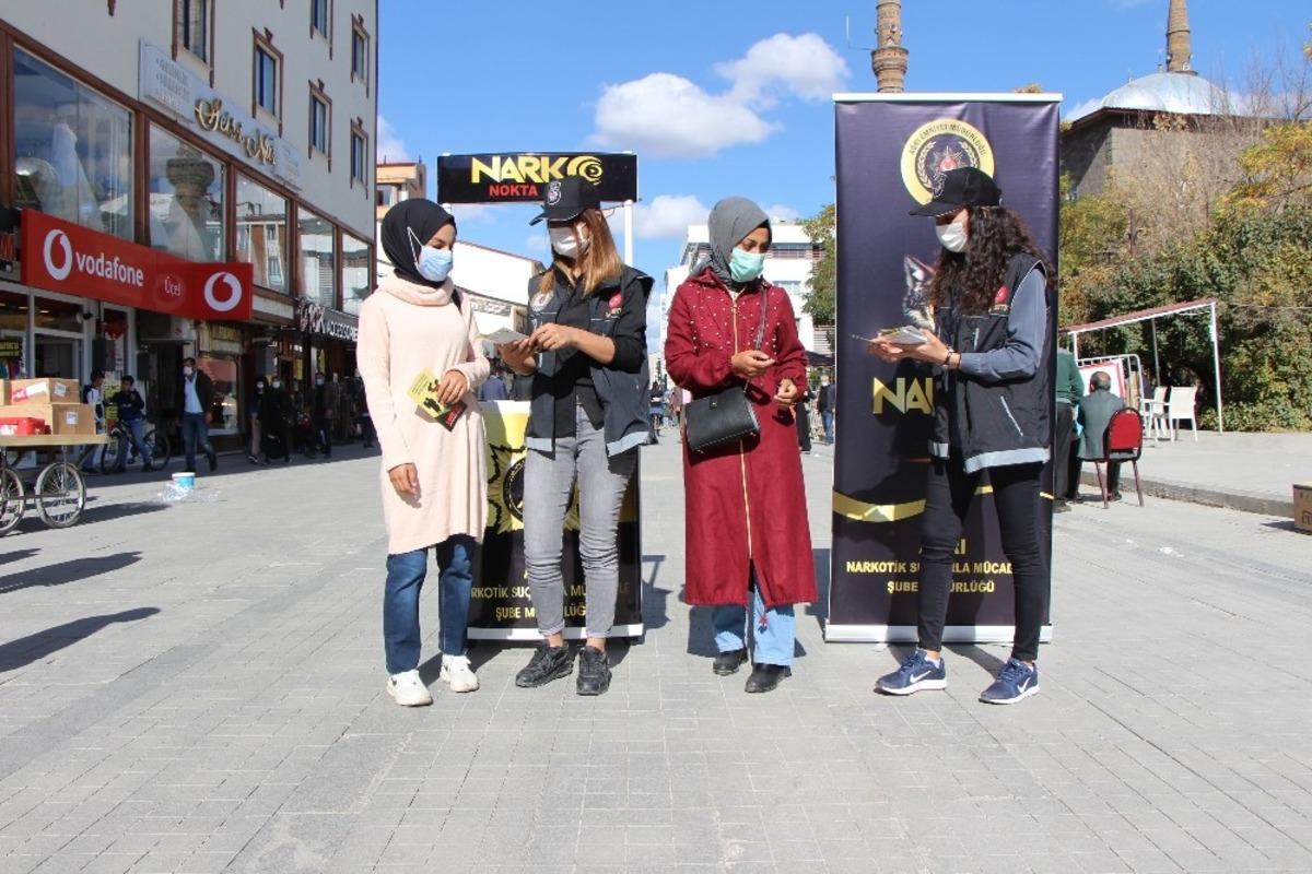 Ağrı&rsquo;da anneler uyuşturucu ve madde bağımlılığına karşı bilgilendirildi