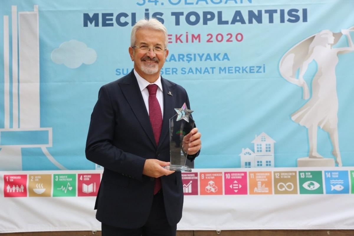 T&uuml;rkiye Sağlıklı Kentler Birliği&rsquo;nden Nil&uuml;fer&rsquo;e iki &ouml;d&uuml;l