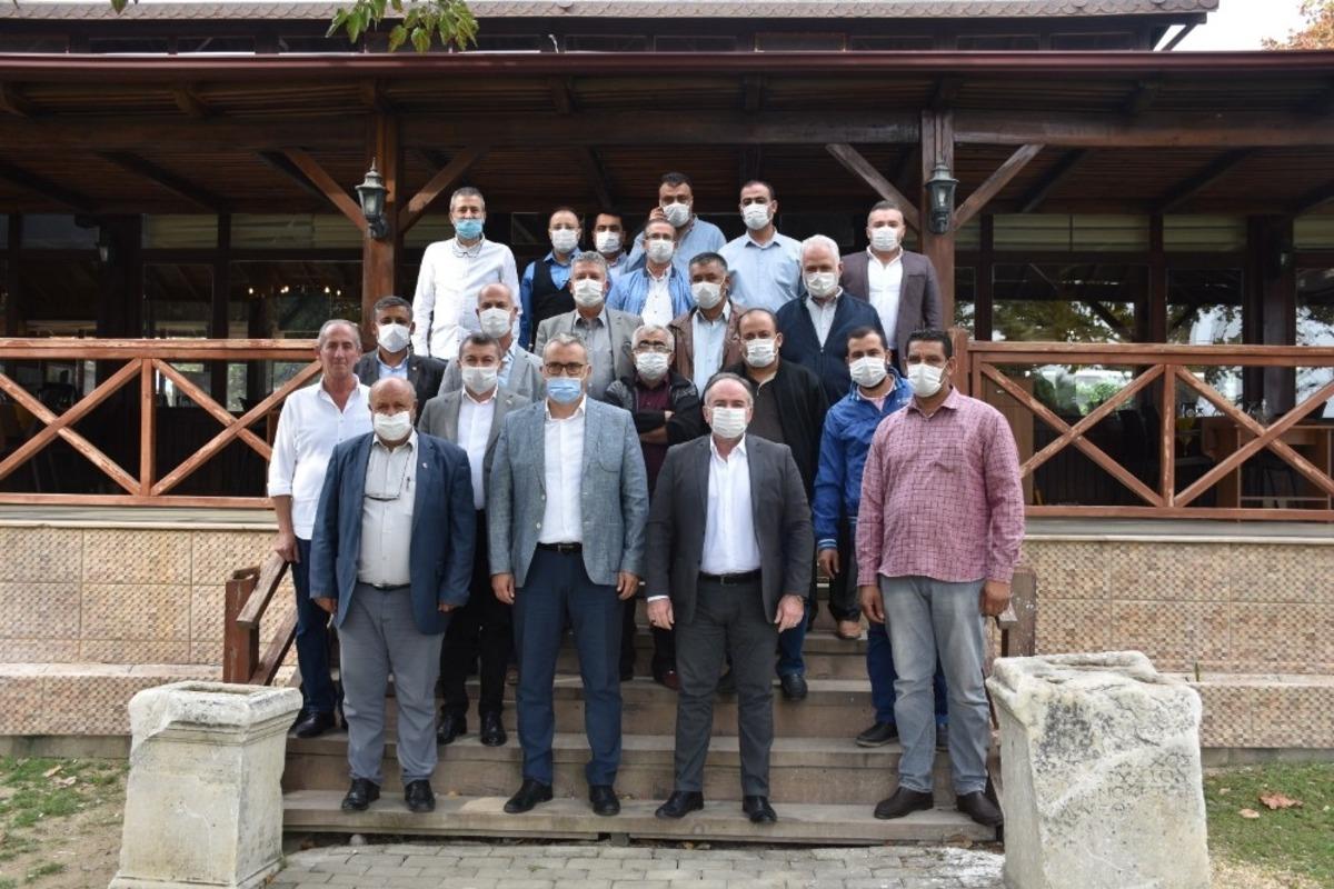 Germencik Belediye Başkanı &Ouml;ndeş, muhtarlarla buluştu