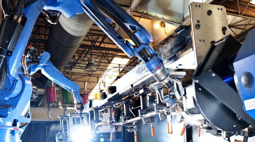 Çalışanlar dikkat! 2025 itibarıyla 'tüm işlerin yarısını makineler yapacak'