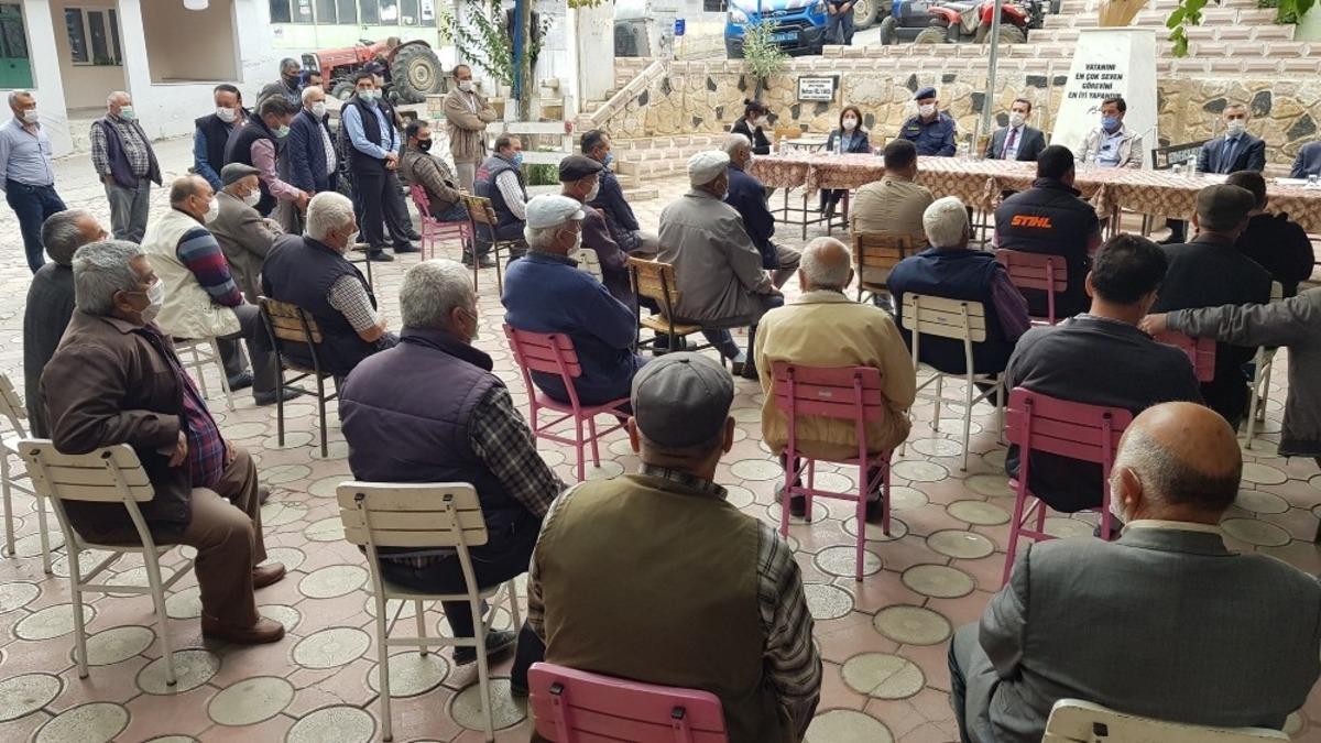 Kaymakam Işık, Dağyeni Mahallesi&rsquo;nde halkla buluştu