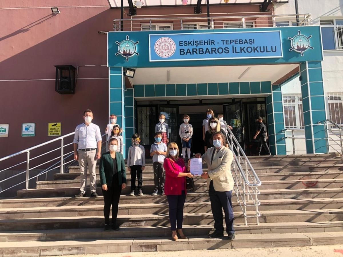 Eskişehir Barbaros İlkokulu&rsquo;na &lsquo;Okulum Temiz Belgesi&rsquo; takdim edildi