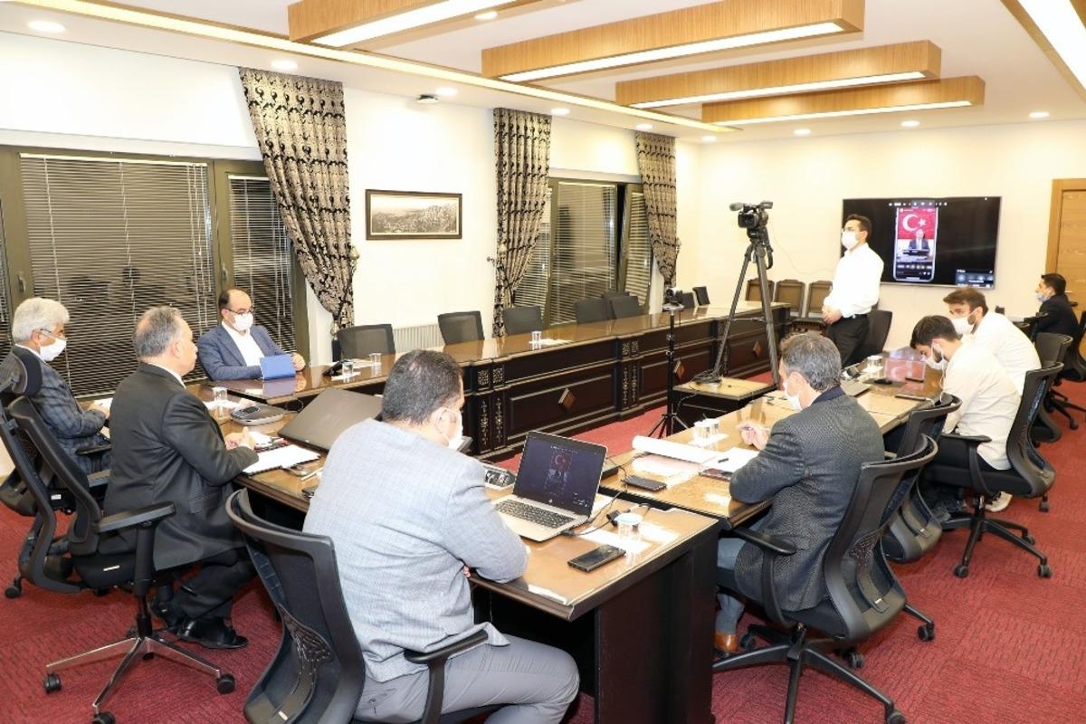 &ldquo;Talas&rsquo;a birlikte hizmet ediyoruz"