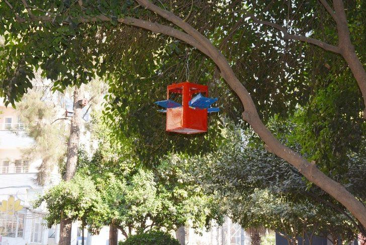 Öğrenciler belediyenin desteğiyle atık malzemelerden kuş yuvası yaptı G5