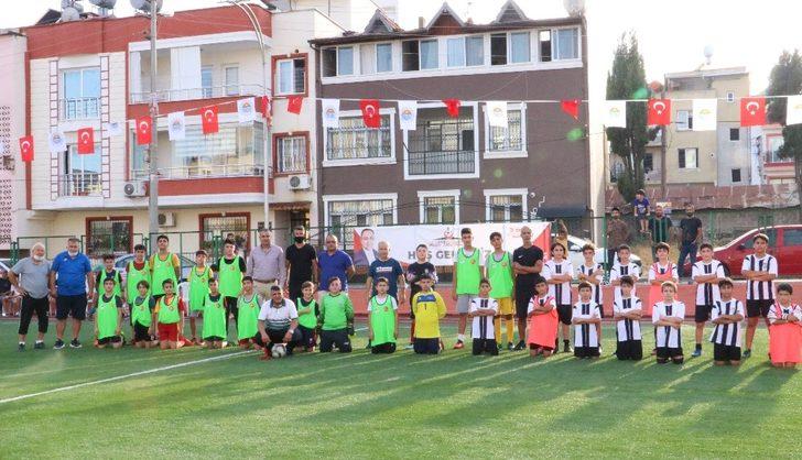Tarsus’ta Cumhuriyet Kupası Minikler Futbol Turnuvası heyecanı G3