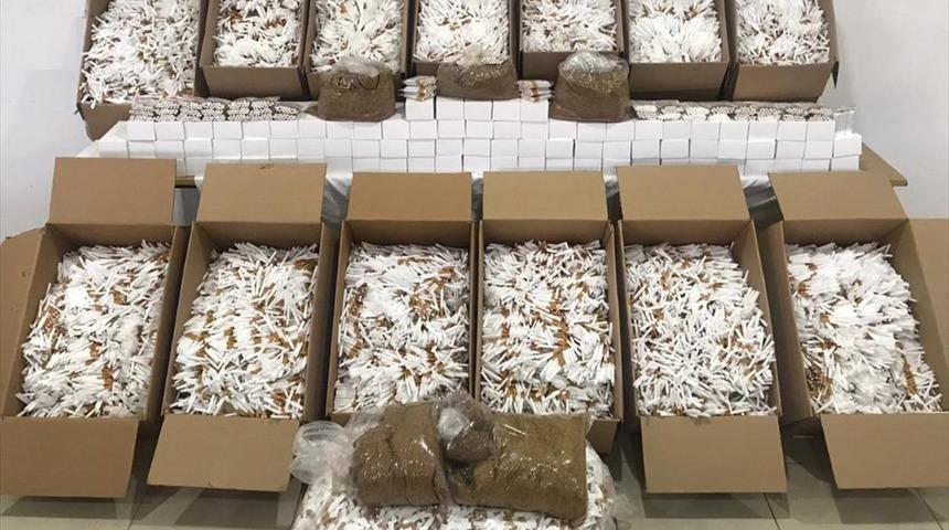 Adana'da ka&ccedil;ak 2 milyon 237 bin 200 makaron ele ge&ccedil;irildi