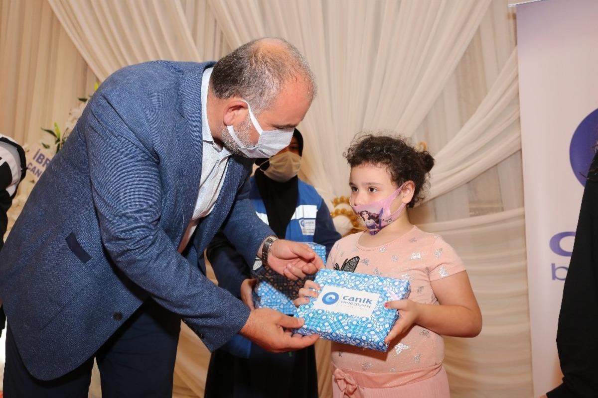 Canik&rsquo;te tablet dağıtımına başlandı