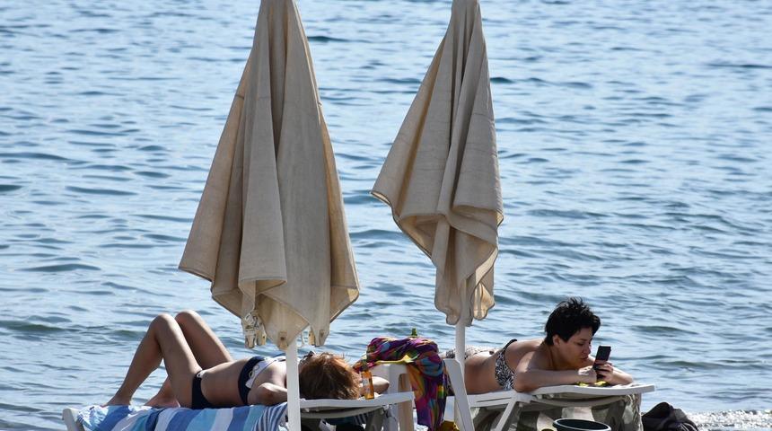 Karantinaya rağmen vazge&ccedil;miyorlar! Akın akın geliyorlar