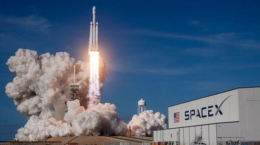 SpaceX, Starlink uydularının fırlatılışını iptal etti
