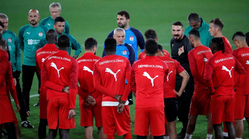 Rıza Çalımbay: Rövanşta bambaşka olacağız