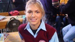 Hayat Bilgisi'nin Barbie Gamze'si İpek Erdem sütyensiz poz verdi