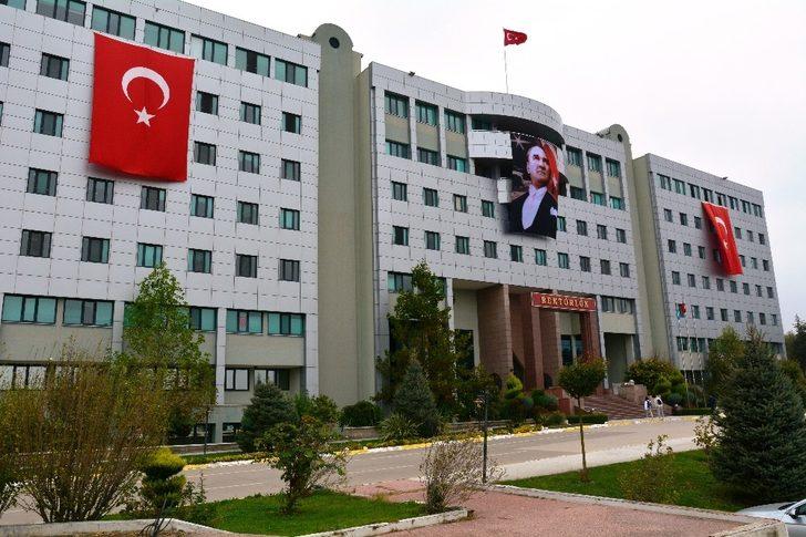 Balıkesir Üniversitesi’ne Hukuk Fakültesi kuruldu