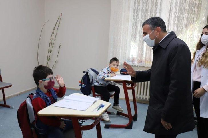 Vali Atay özel öğrencileri ziyaret etti G3