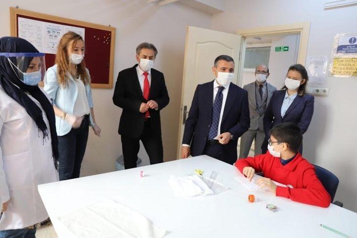 Vali Atay özel öğrencileri ziyaret etti G5