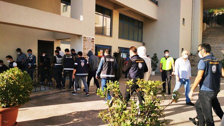 İnsan tacirleri adliyeye sevk edildi G3