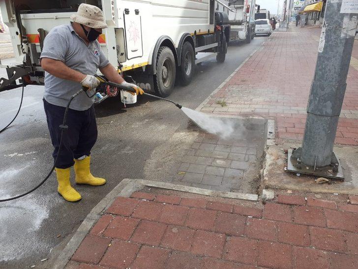 Kepez’de 3 ayda 14 bin çöp konteynerinin dezenfekte işlemi gerçekleştirildi G2