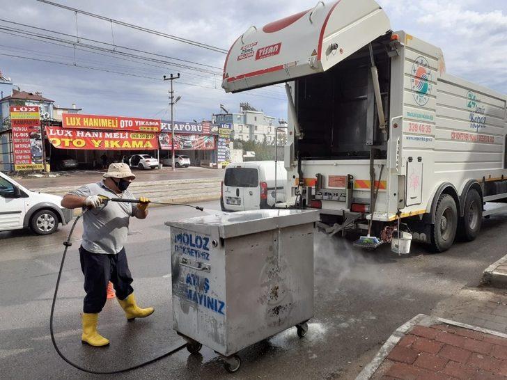 Kepez’de 3 ayda 14 bin çöp konteynerinin dezenfekte işlemi gerçekleştirildi G3