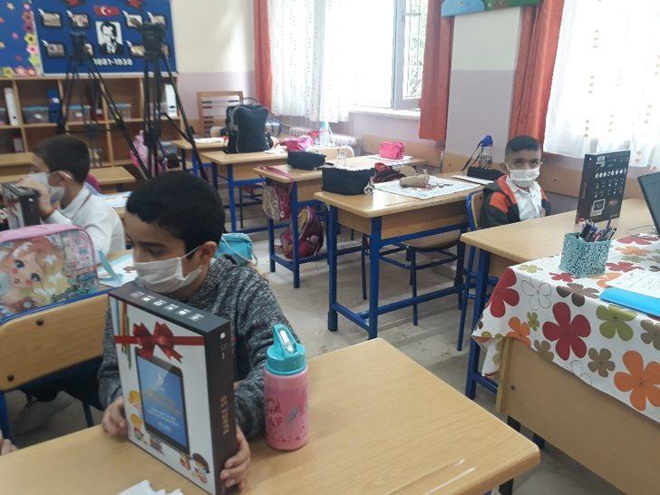 Bağcılar’da 10 bin tablet dağıtımına başlandı G3