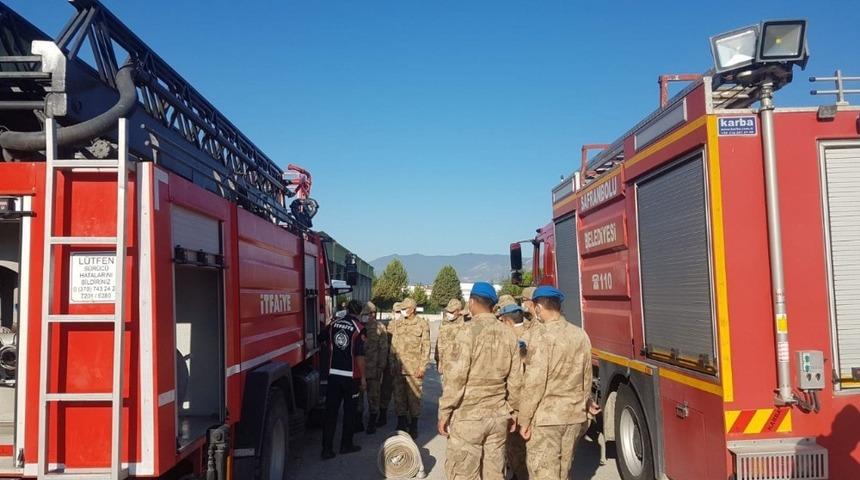 İtfaiyeden Jandarmaya yangın eğitimi