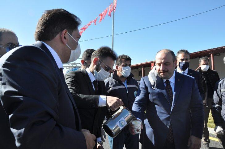 Başkan Oral’dan, Bakan Varank’a süt ikramı G2