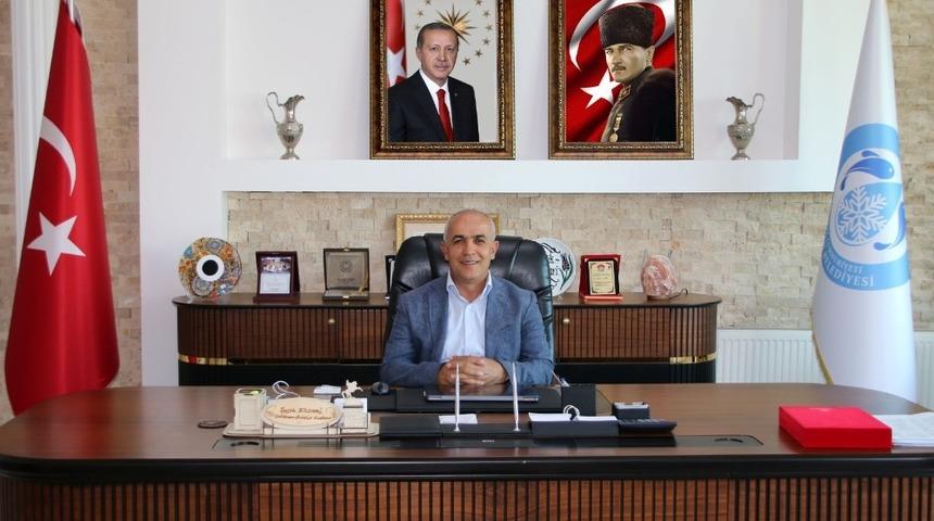 23 Ekim Van depreminin yıld&ouml;n&uuml;m&uuml;