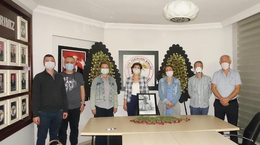 Aydın Tabip Odası&rsquo;nda başkanlık g&ouml;revine Dr. Adalet &Ccedil;ıbık getirildi