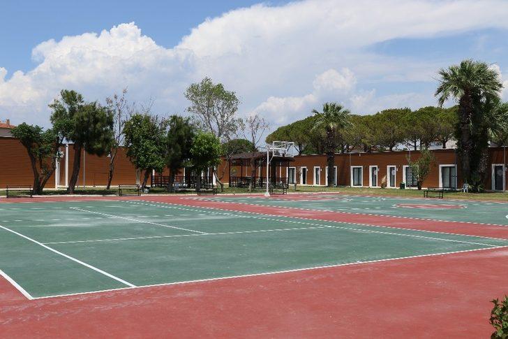 Sağlık çalışanları kampta moral bulacak G2