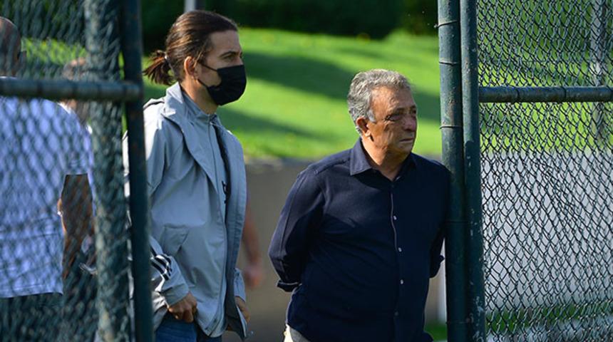 Beşiktaş'ta başkan Ahmet Nur Çebi antrenmanı izledi