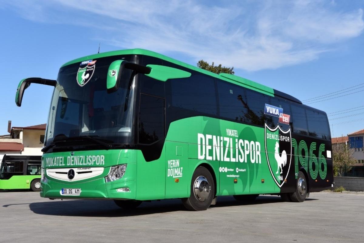 Denizli B&uuml;y&uuml;kşehir Belediyesinden Yukatel Denizlispor&rsquo;a sıfır kilometre takım otob&uuml;s&uuml;