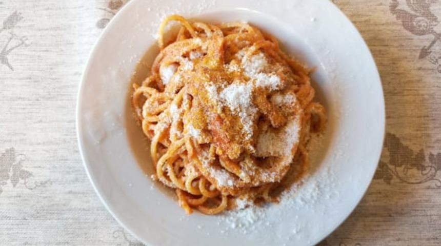 İtalya&rsquo;nın &uuml;nl&uuml; yemeğinin arkasındaki trajedi