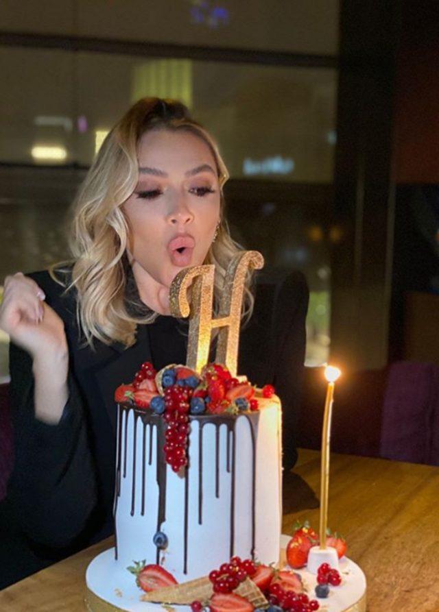 hadise pasta2