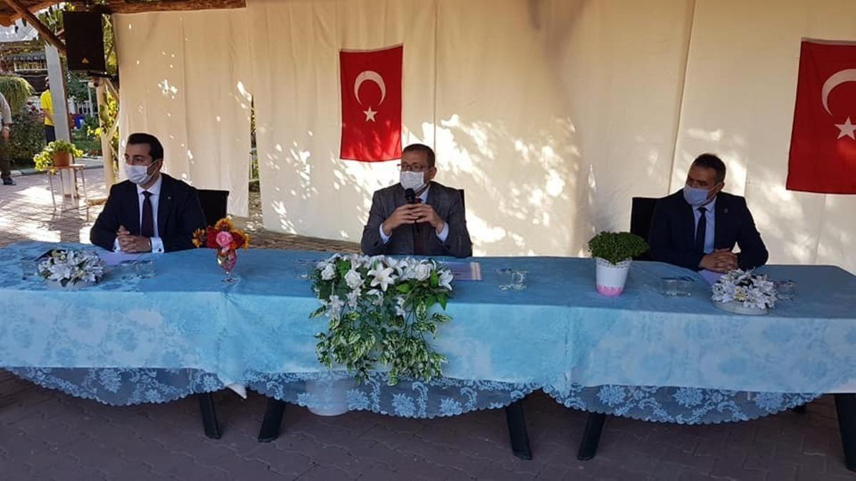 Vali Polat, Şefaatli&rsquo;de muhtarlarla buluştu