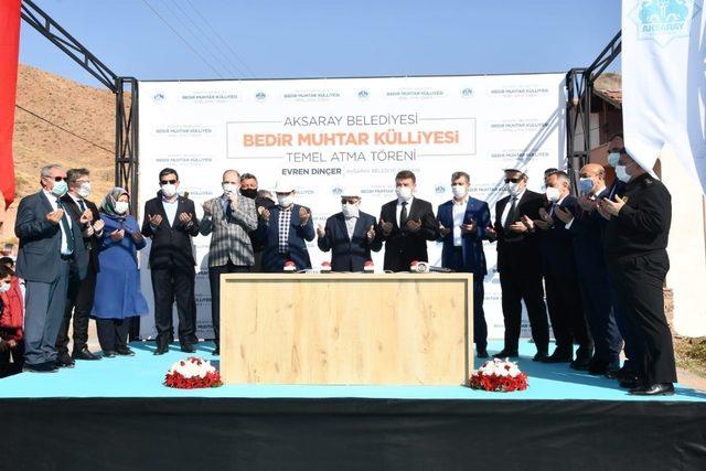 Aksaray&rsquo;da Bedir Muhtar Cami ve K&uuml;lliyesi&rsquo;nin temeli dualarla atıldı 1