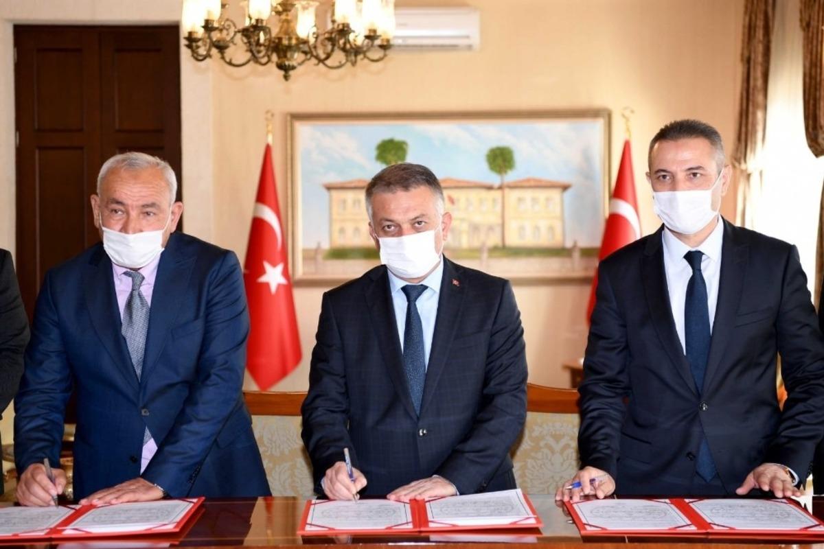 32 terslikli ortaokul protokol&uuml; imzalandı