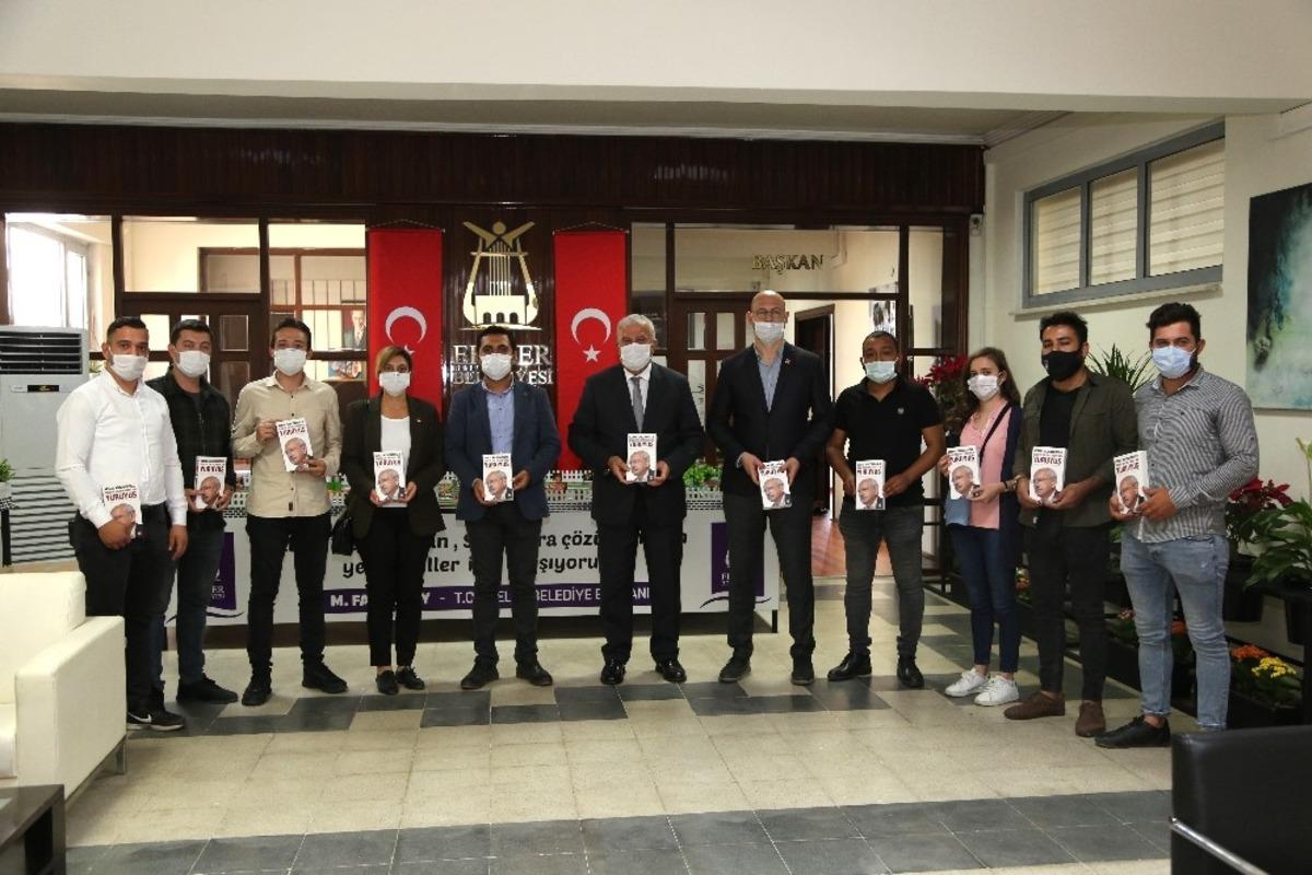 CHP&rsquo;li y&ouml;neticilerden Başkan Atabay&rsquo;a ziyaret