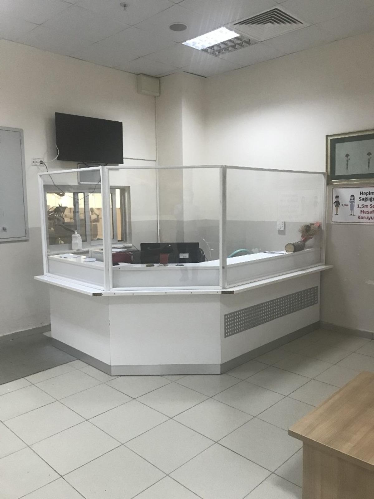 BE&Uuml; Diş Hekimliğinde korona vir&uuml;s &ouml;nlemleri