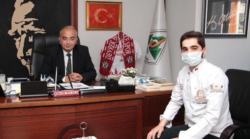 Başkan Bozkurt,” Gençlerimize sahip çıkacağız”