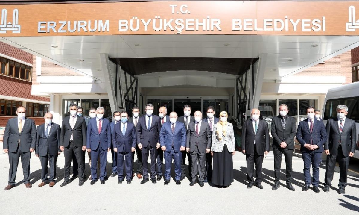Sanayi ve Teknoloji Bakanı Varank&rsquo;tan B&uuml;y&uuml;kşehir&rsquo;e Ziyaret