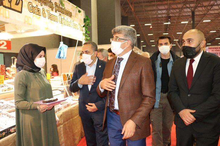 Van’da ‘4. Yöresel Ürünler ve Hediyelik Eşya Fuarı’ açıldı G5