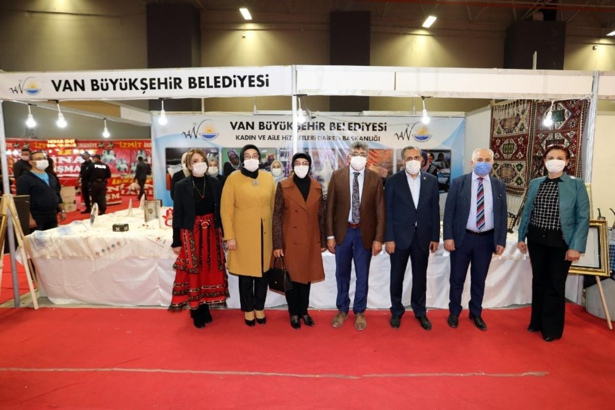 Van B&uuml;y&uuml;kşehir Belediyesi stantlarına b&uuml;y&uuml;k ilgi