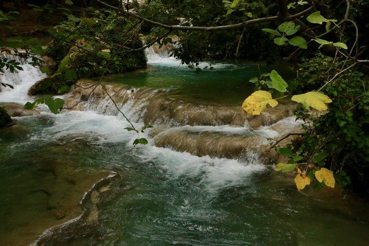 Gürleyik Çayı sonbahar renkleriyle hayran bırakıyor G4