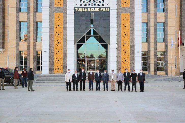 Vali Bilmez Tuşba Belediyesi yeni hizmet binasında incelemelerde bulundu G5