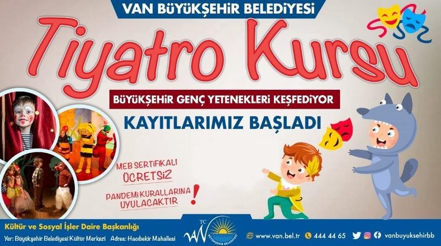 Van Büyükşehir Belediyesinden tiyatro kursu